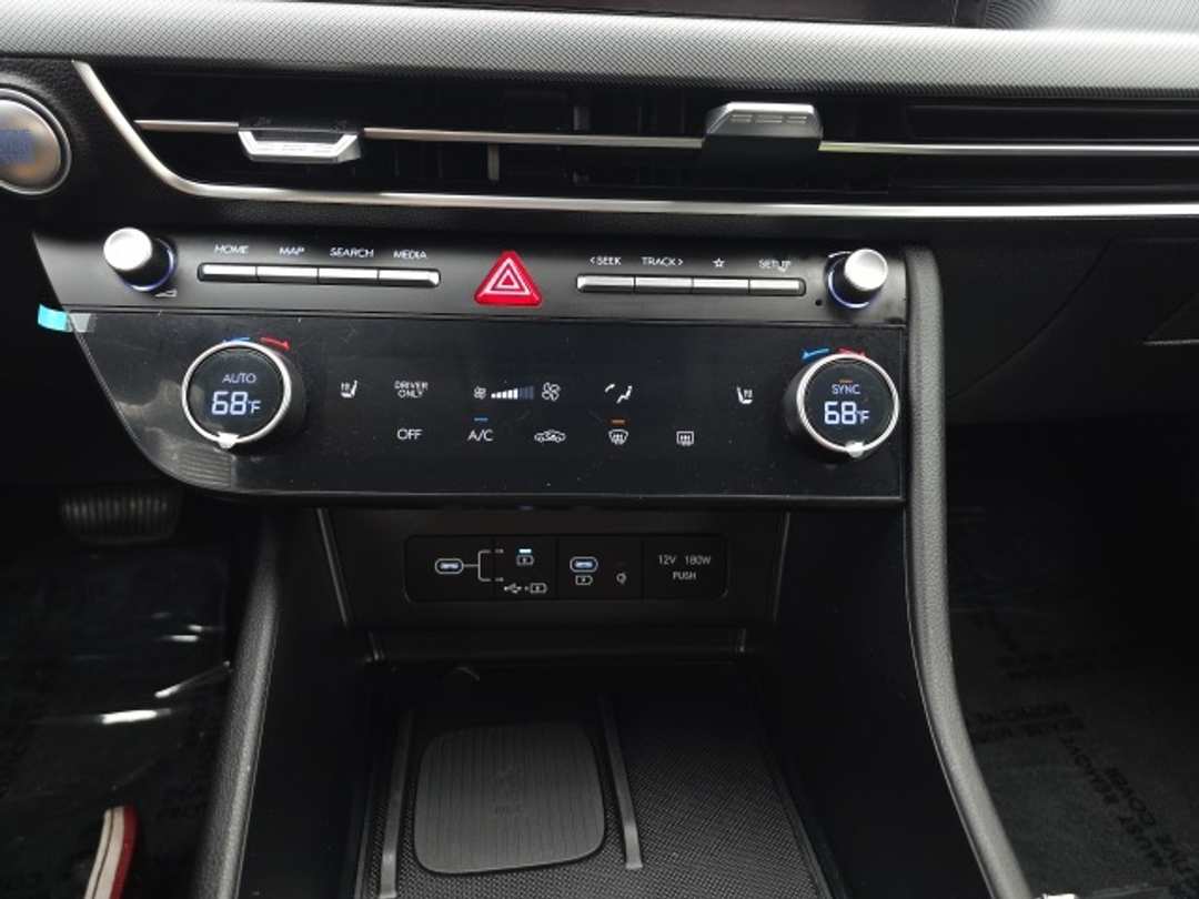 2025 Hyundai Sonata SEL - Image 14
