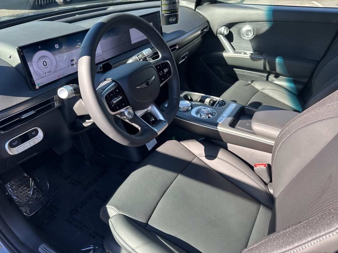 2026 Genesis Gv60 19" - Image 18