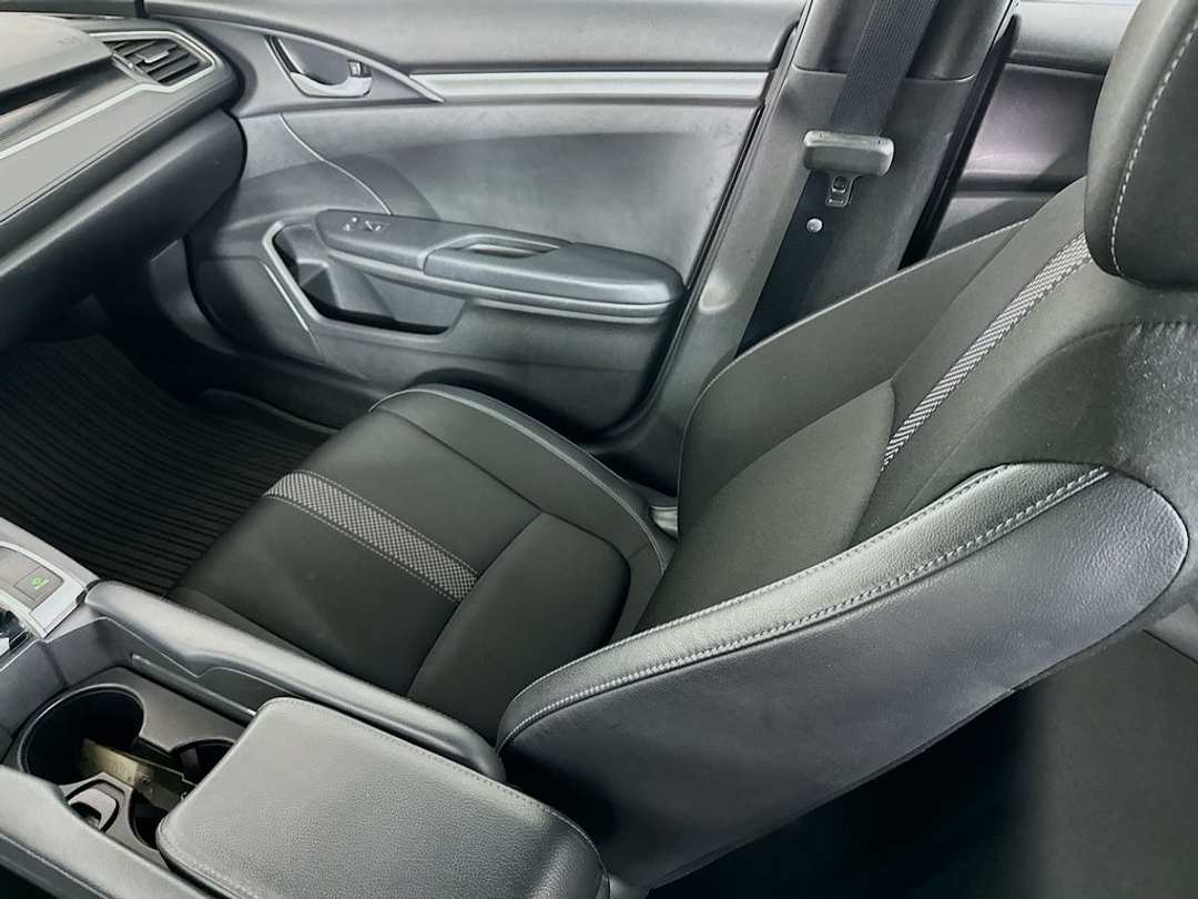 2019 Honda Civic Sport - Image 22