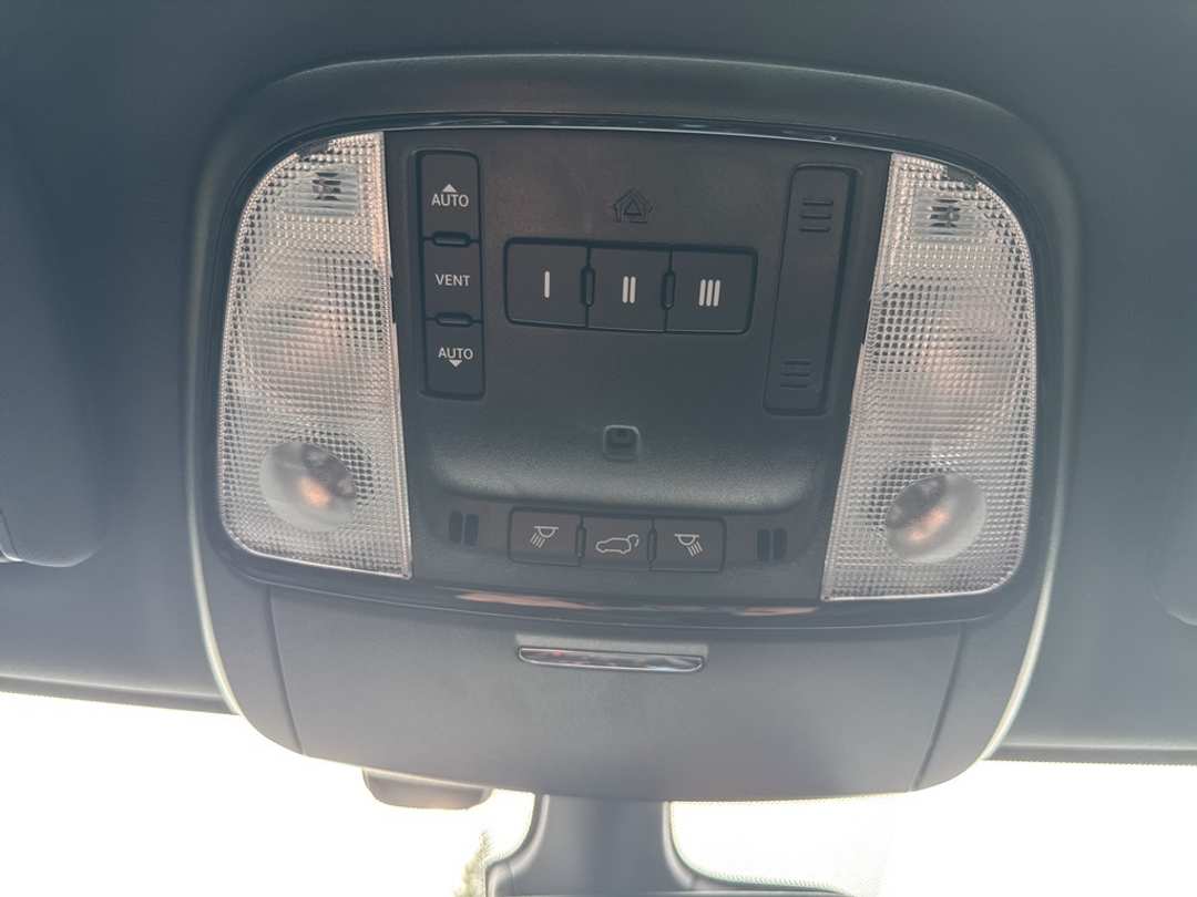 2025 Dodge Durango R/T Plus - Image 21