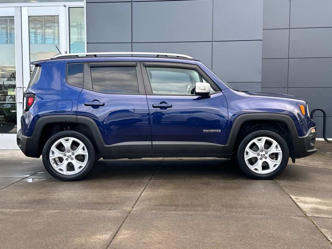 2017 Jeep Renegade Limited - Image 2