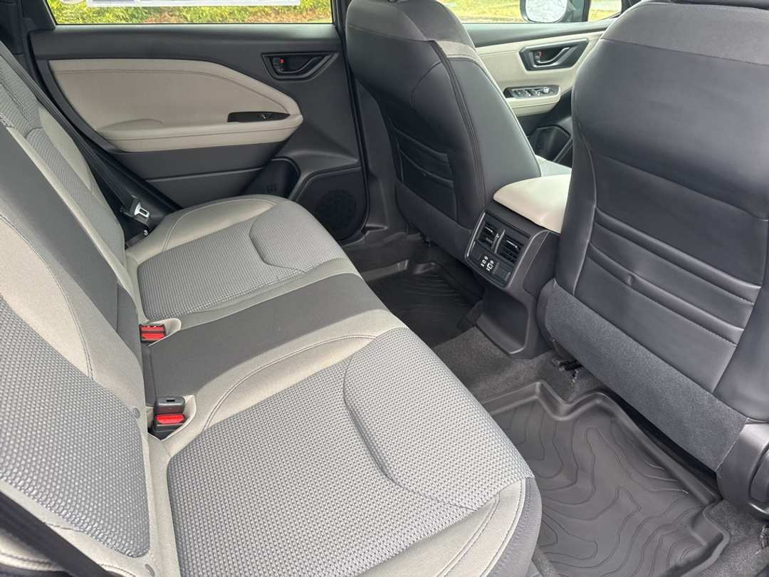 2026 Subaru Forester Premium - Image 23