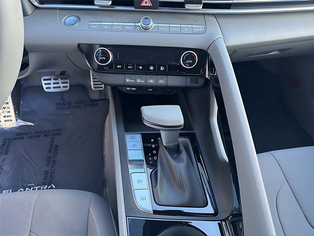 2026 Hyundai Elantra SEL Sport - Image 20