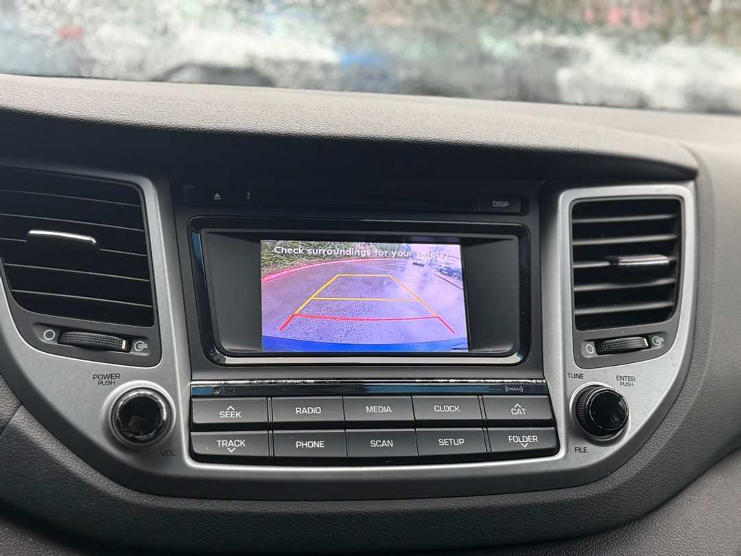 2016 Hyundai Tucson SE - Image 33