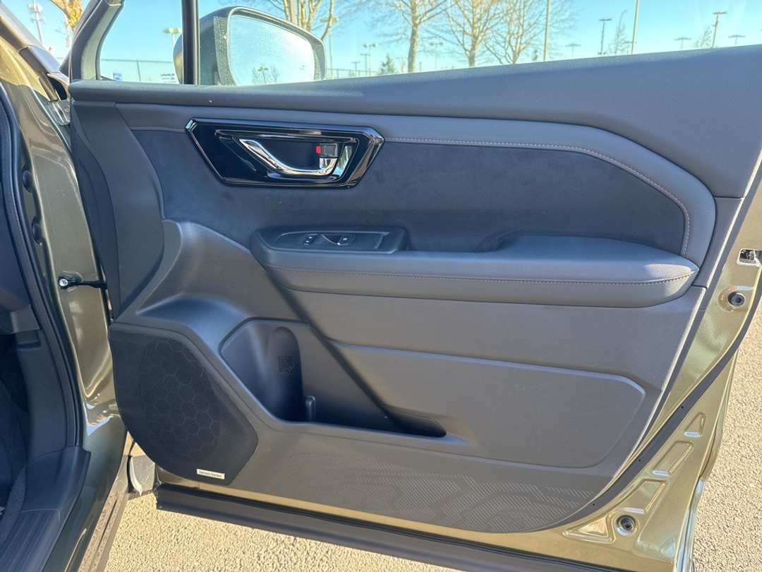 2026 Subaru Forester Touring - Image 28