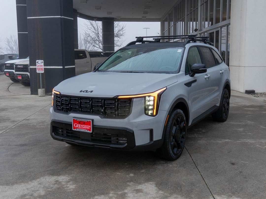 2026 Kia Sorento XLine EX - Image 3