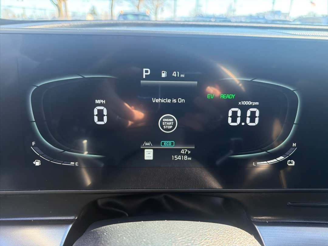 2024 Kia Sportage EX - Image 31