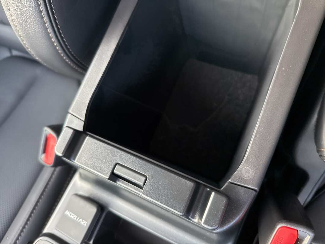 2026 Subaru Outback Limited - Image 38