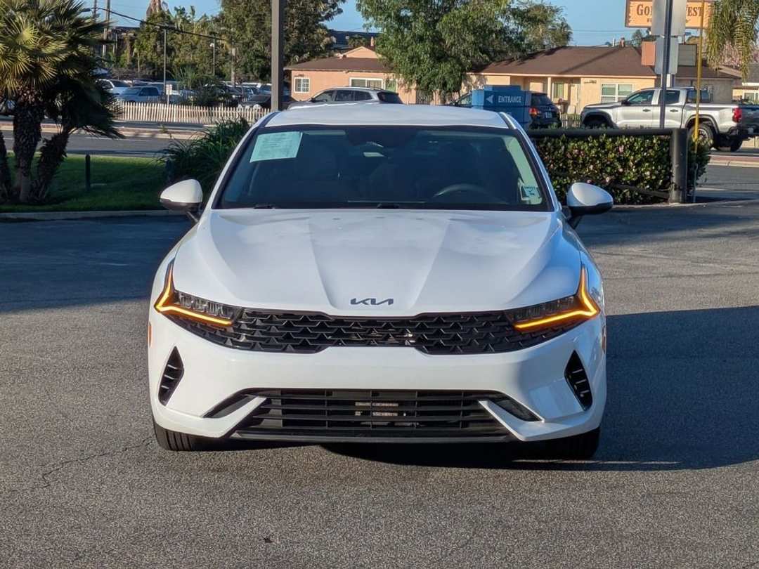 2023 Kia K5 LXS - Image 3