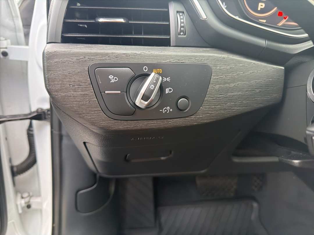 2018 Audi A4 2.0T Premium Plus - Image 29