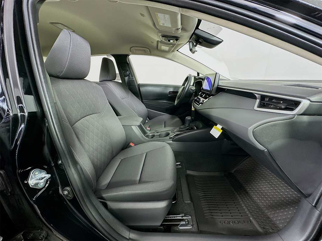 2026 Toyota Corolla LE - Image 26