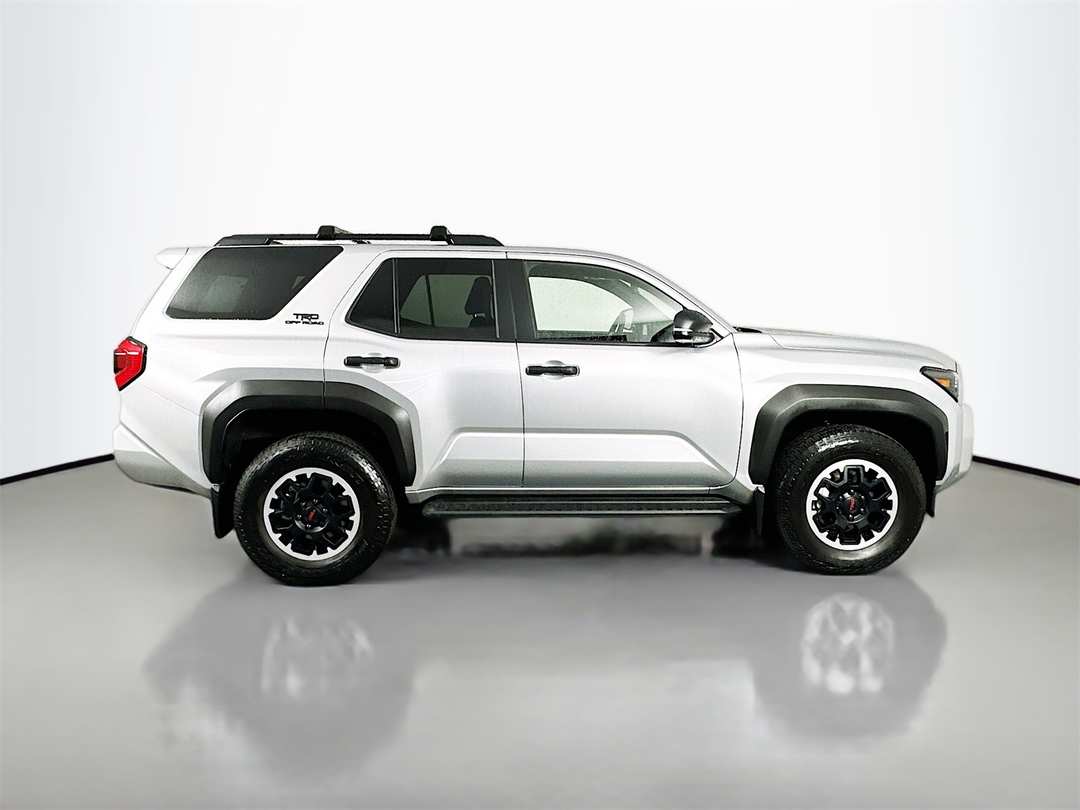 2025 Toyota 4Runner TRD OffRoad - Image 8