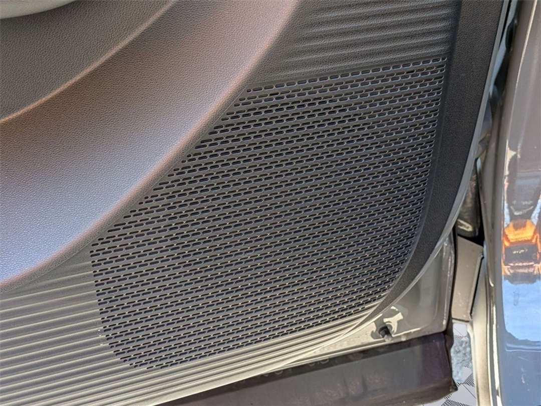 2026 Hyundai Santa Fe SEL - Image 12