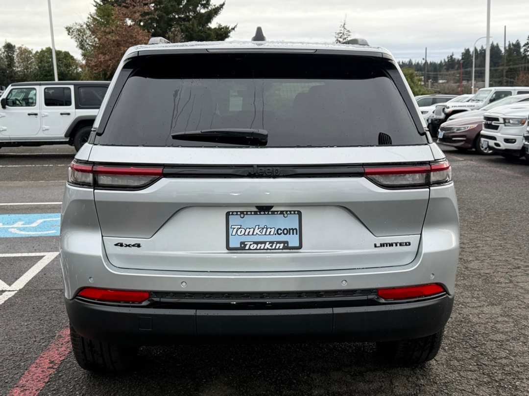 2025 Jeep Grand Cherokee Limited - Image 7