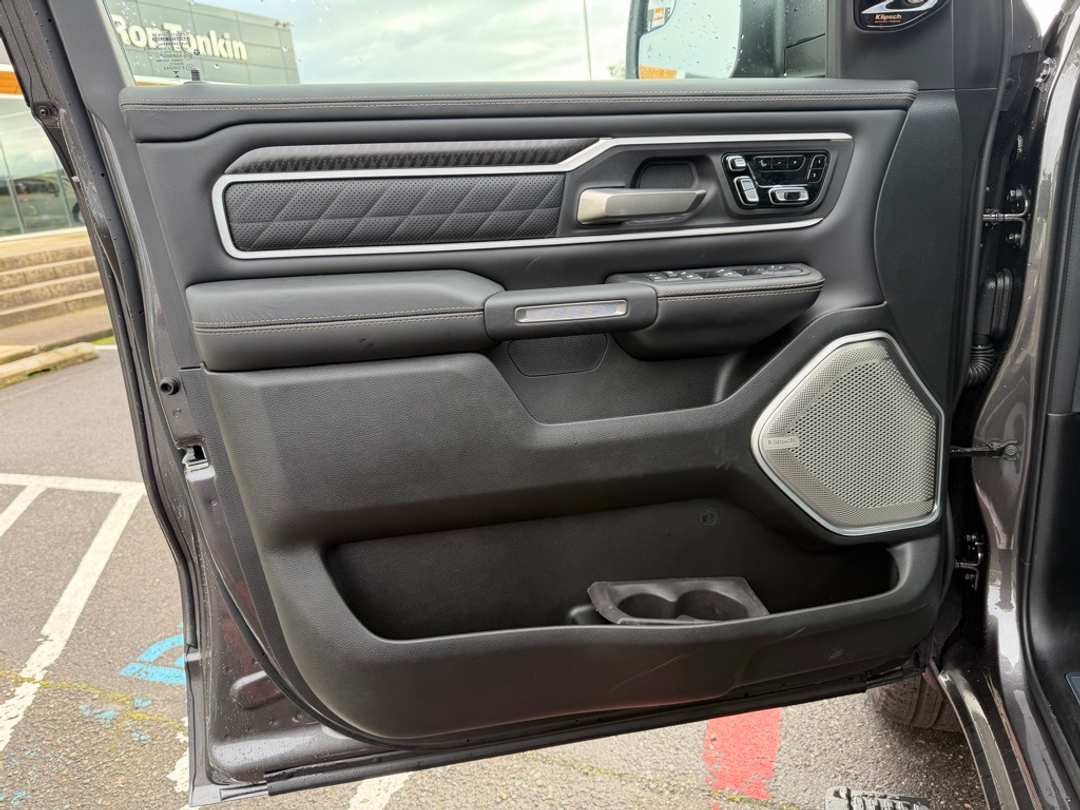 2026 Ram 1500 Tungsten - Image 12