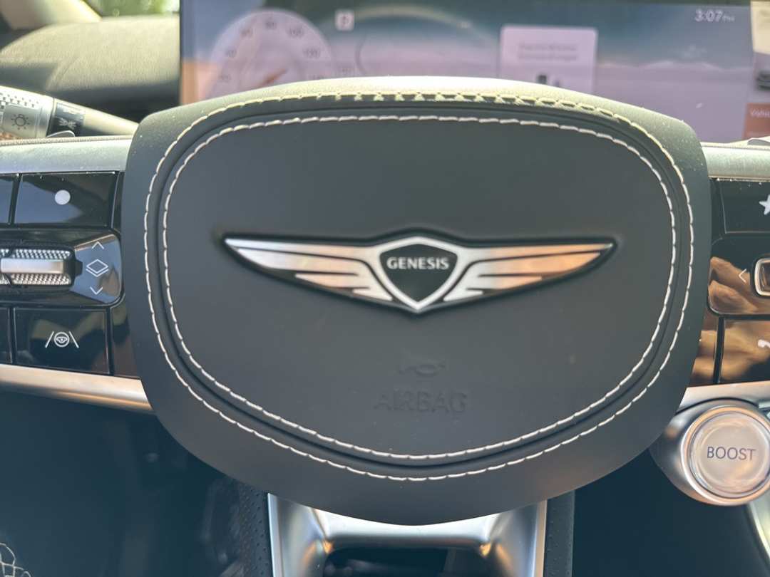 2026 Genesis Electrified Gv70 - Image 31