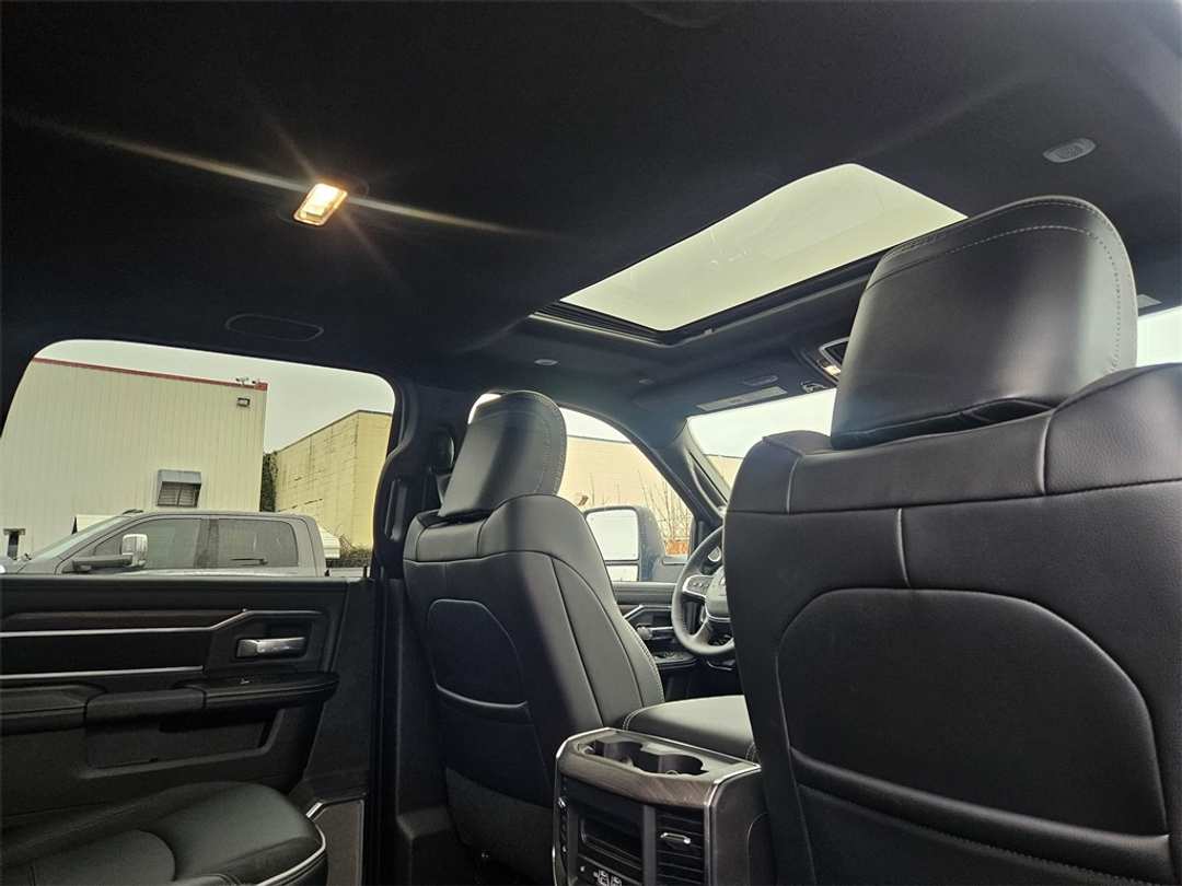 2026 Ram 3500 Laramie - Image 34