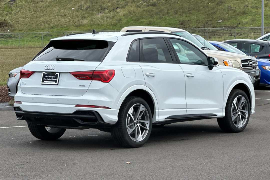 2025 Audi Q3 Premium - Image 3