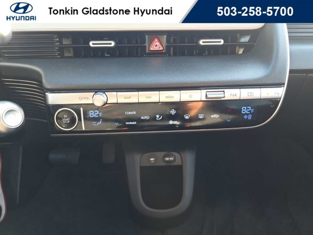 2024 Hyundai Ioniq 5 SEL - Image 17