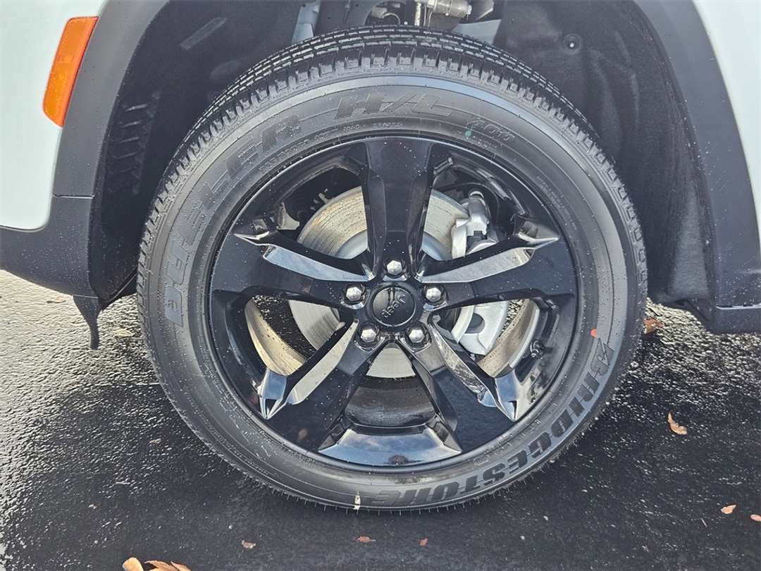 2025 Jeep Grand Cherokee Altitude X - Image 40