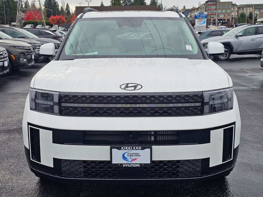 2026 Hyundai Santa Fe Calligraphy - Image 2