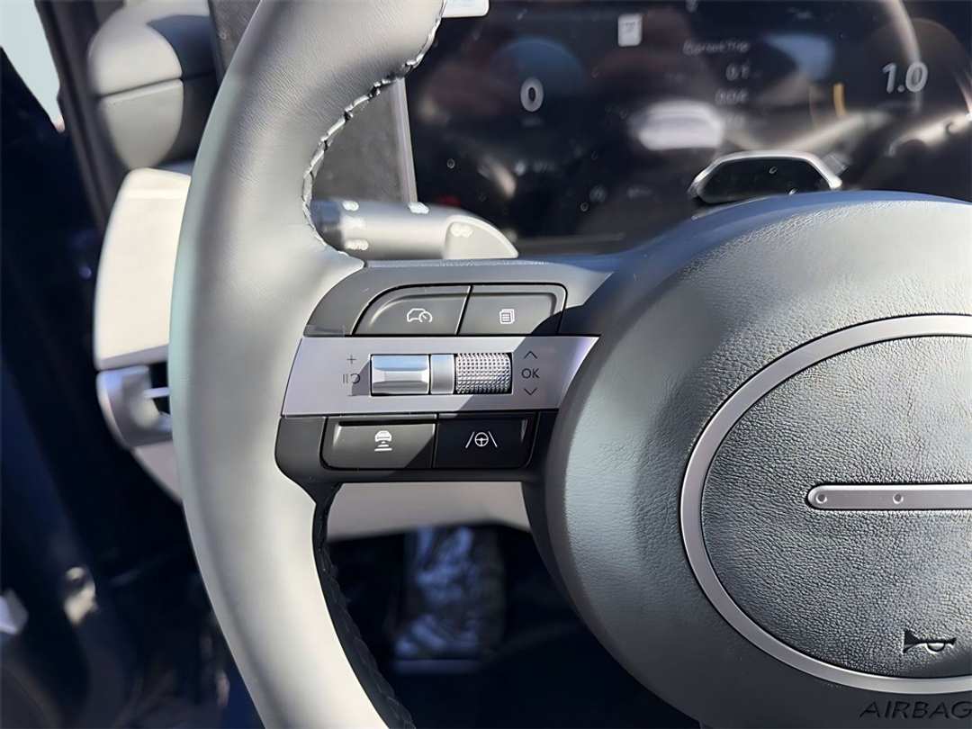 2026 Hyundai Tucson SEL Premium - Image 16