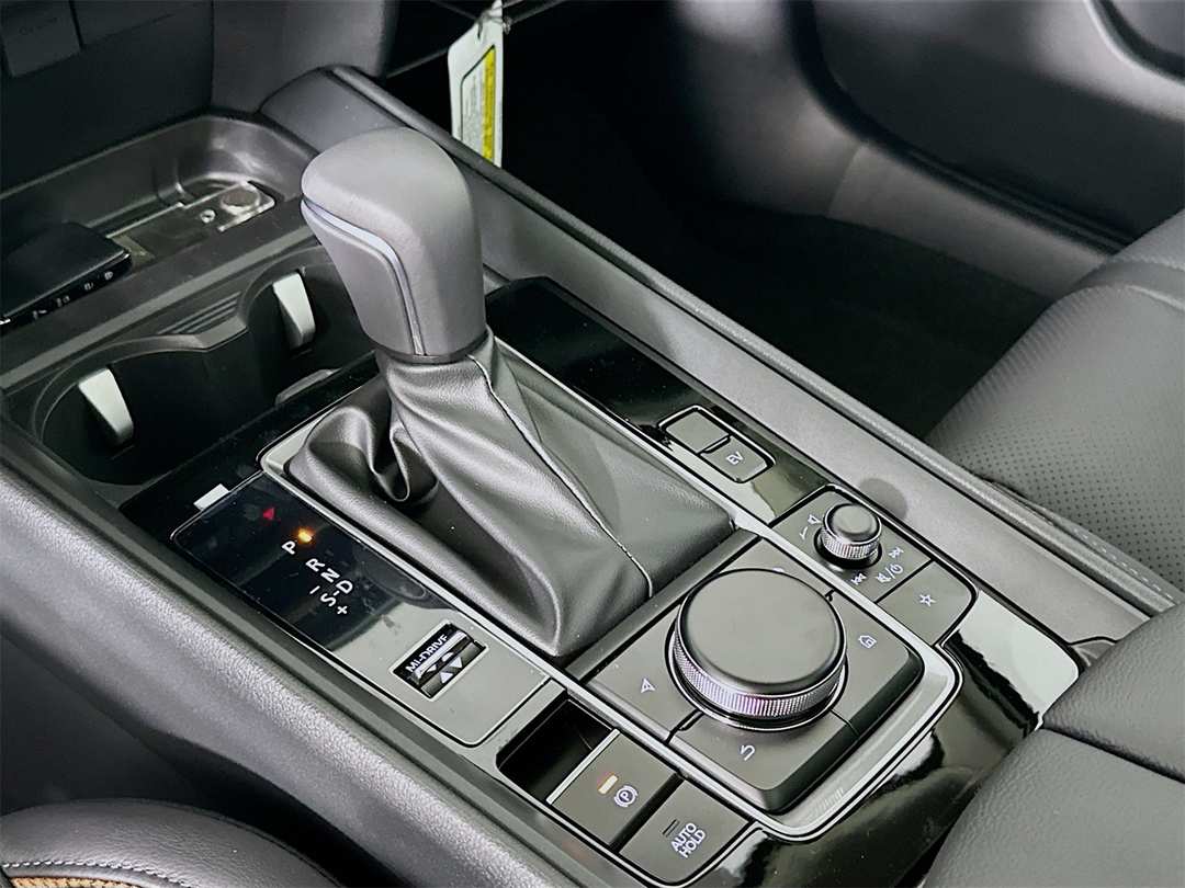 2026 MAZDA Cx-50 Premium - Image 17