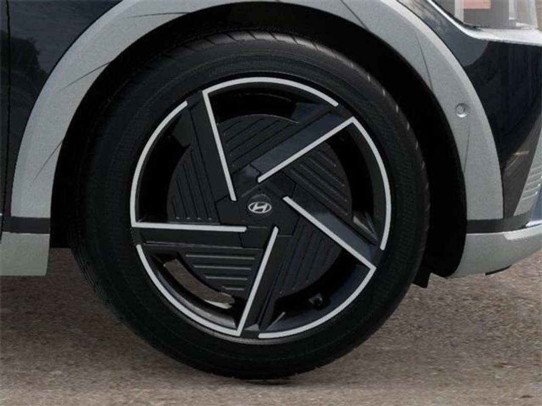 2026 Hyundai Ioniq 5 Limited - Image 8