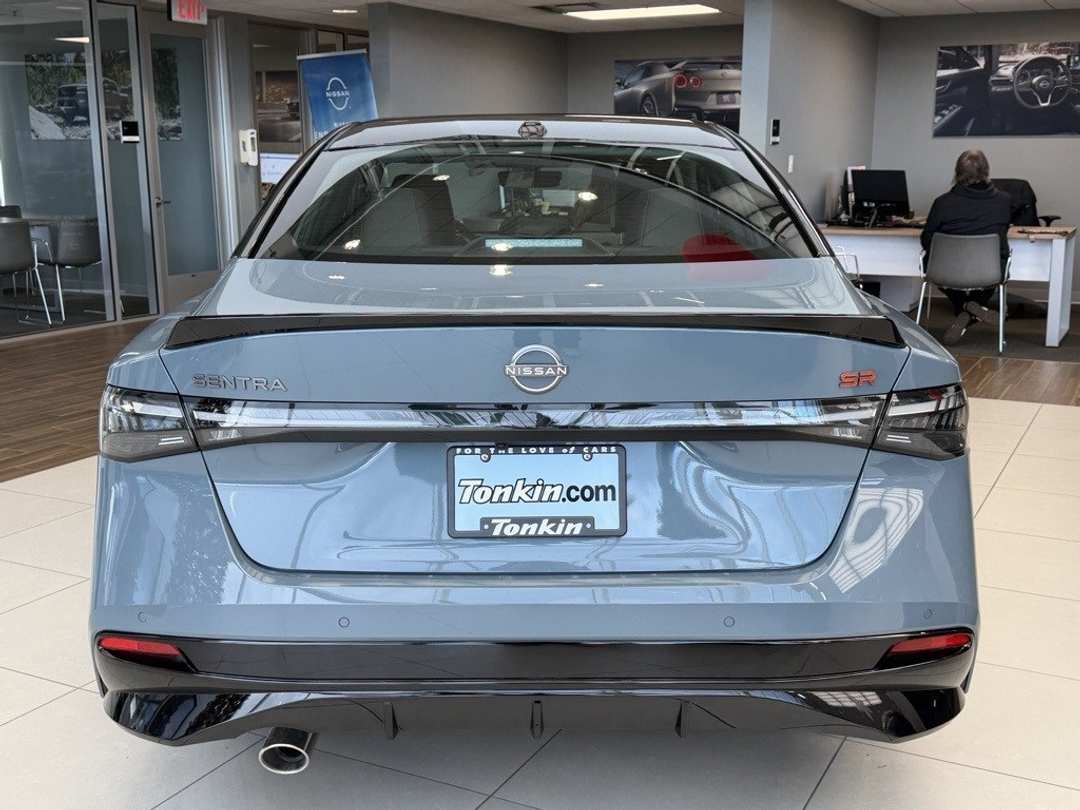 2026 Nissan Sentra SR - Image 6