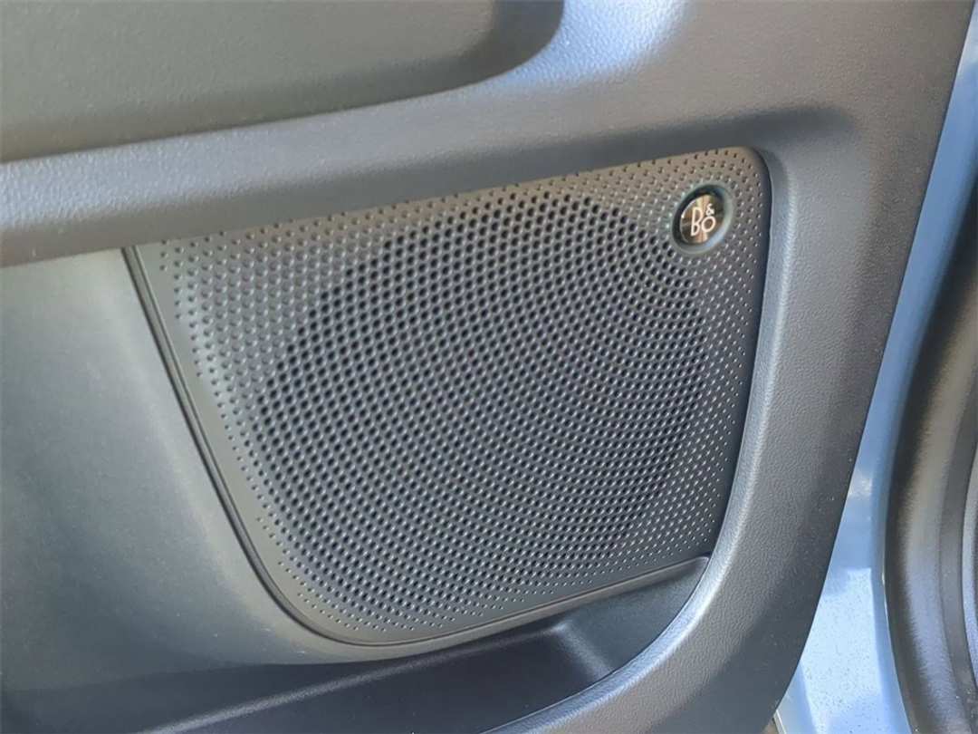 2024 Ford Bronco Sport Outer Banks - Image 11