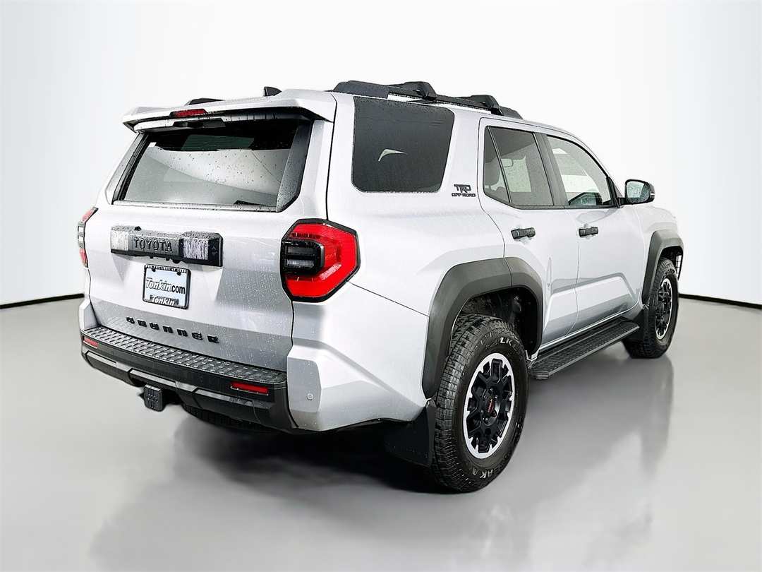 2025 Toyota 4Runner TRD OffRoad - Image 7