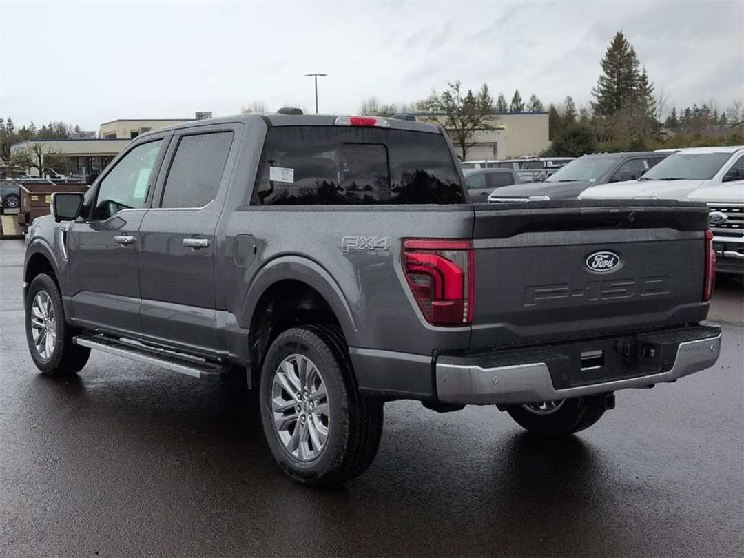 2026 Ford F-150 Lariat - Image 3