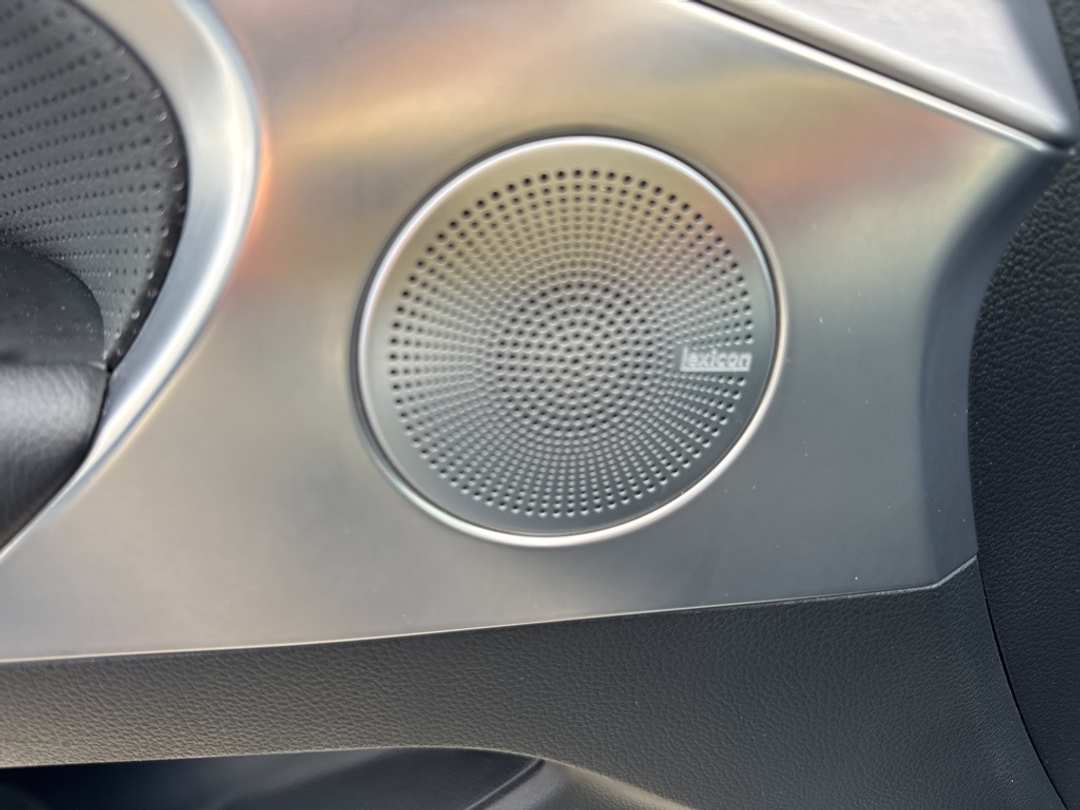 2019 Genesis G70 2.0T Advanced - Image 18