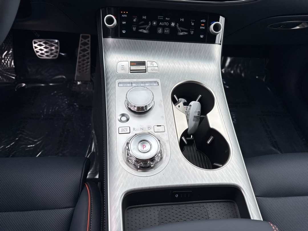 2026 Genesis Gv70 2.5T Sport Prestige - Image 26