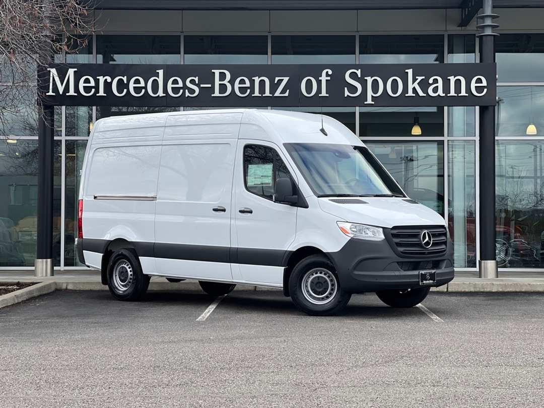 2024 Mercedes-Benz Sprinter 2500 Cargo 144 WB - Image 2