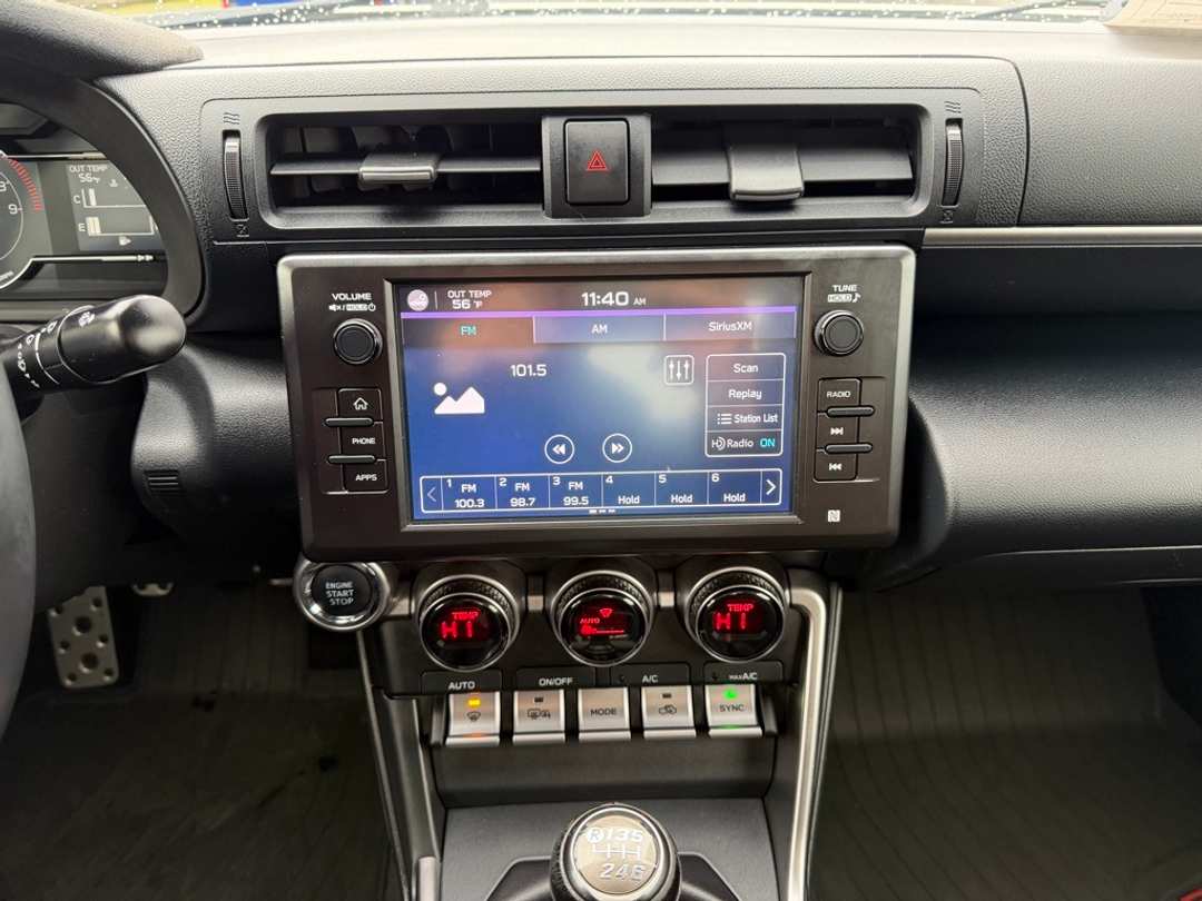 2022 Subaru BRZ Limited - Image 21