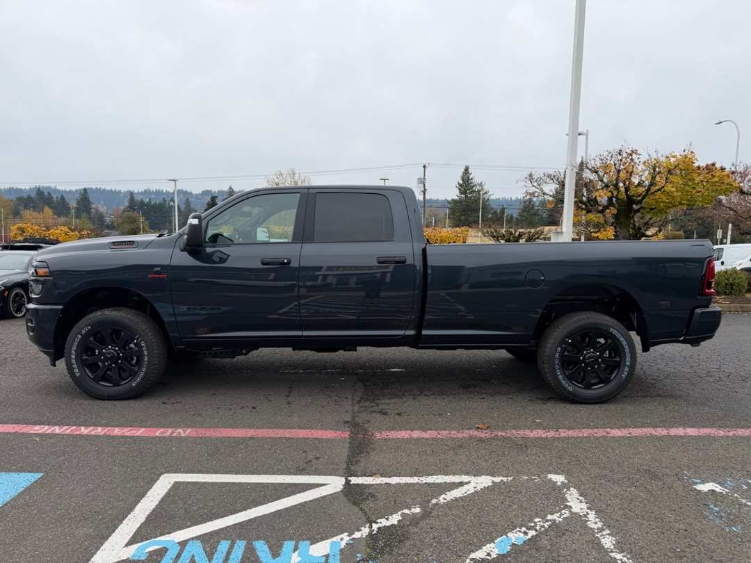 2026 Ram 3500 Big Horn - Image 5