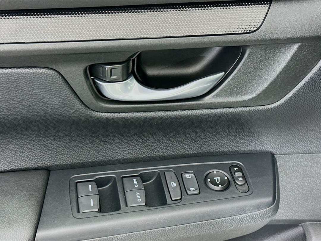 2023 Honda CR-V EX - Image 18