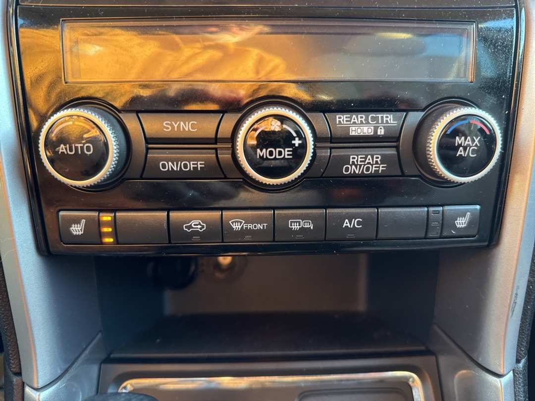 2019 Subaru Ascent Premium - Image 41