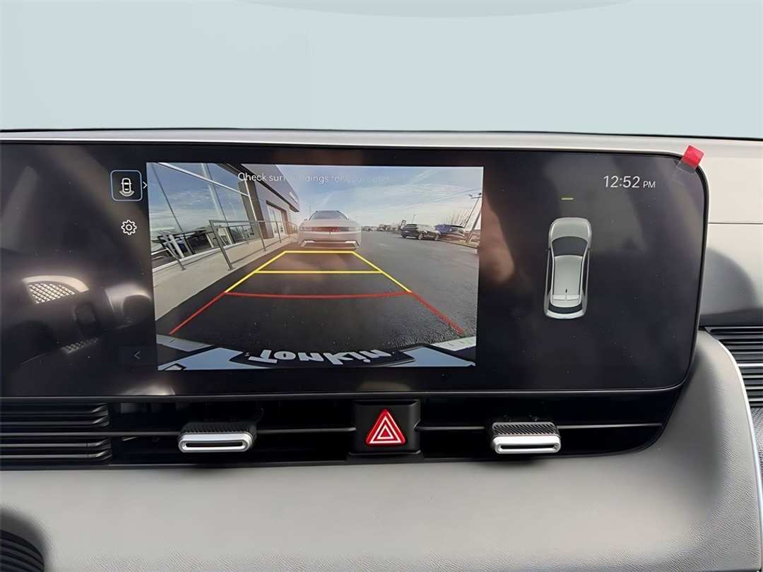 2026 Hyundai Ioniq 5 SEL - Image 21