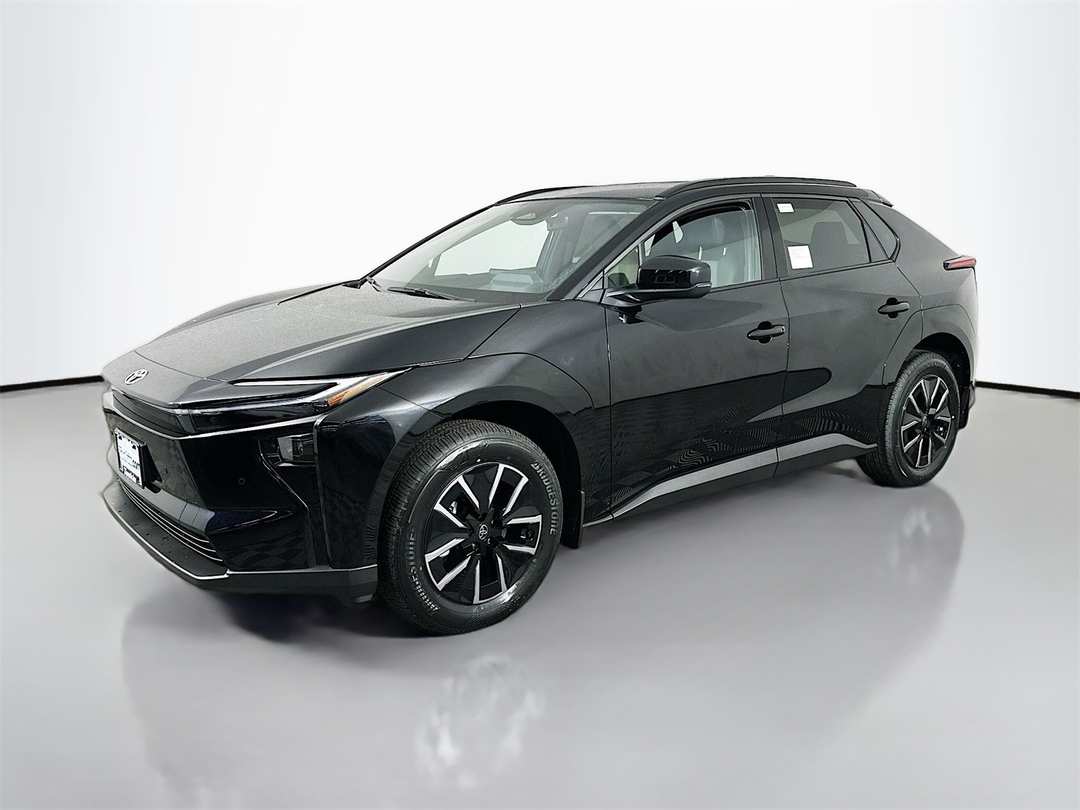 2026 Toyota Bz XLE Plus - Image 3