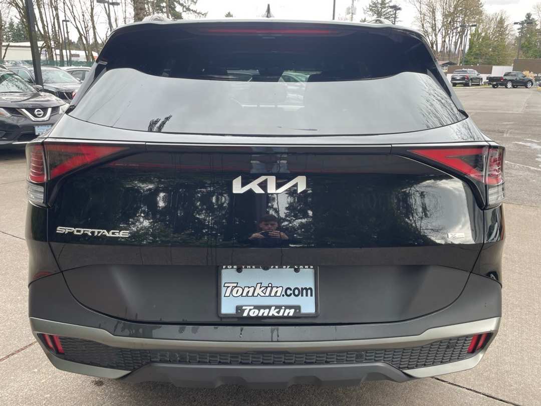 2023 Kia Sportage XPro - Image 5