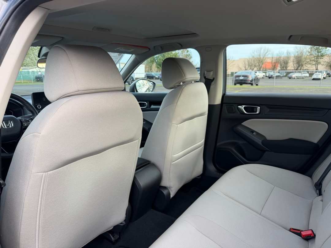 2022 Honda Civic EX - Image 31