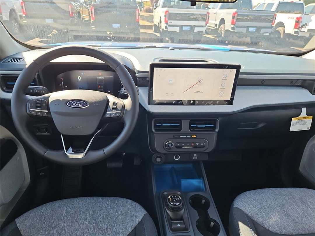2025 Ford Maverick XLT - Image 24