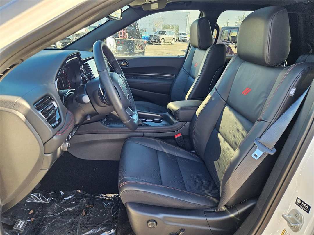 2026 Dodge Durango GT Plus HEMI V8 - Image 14