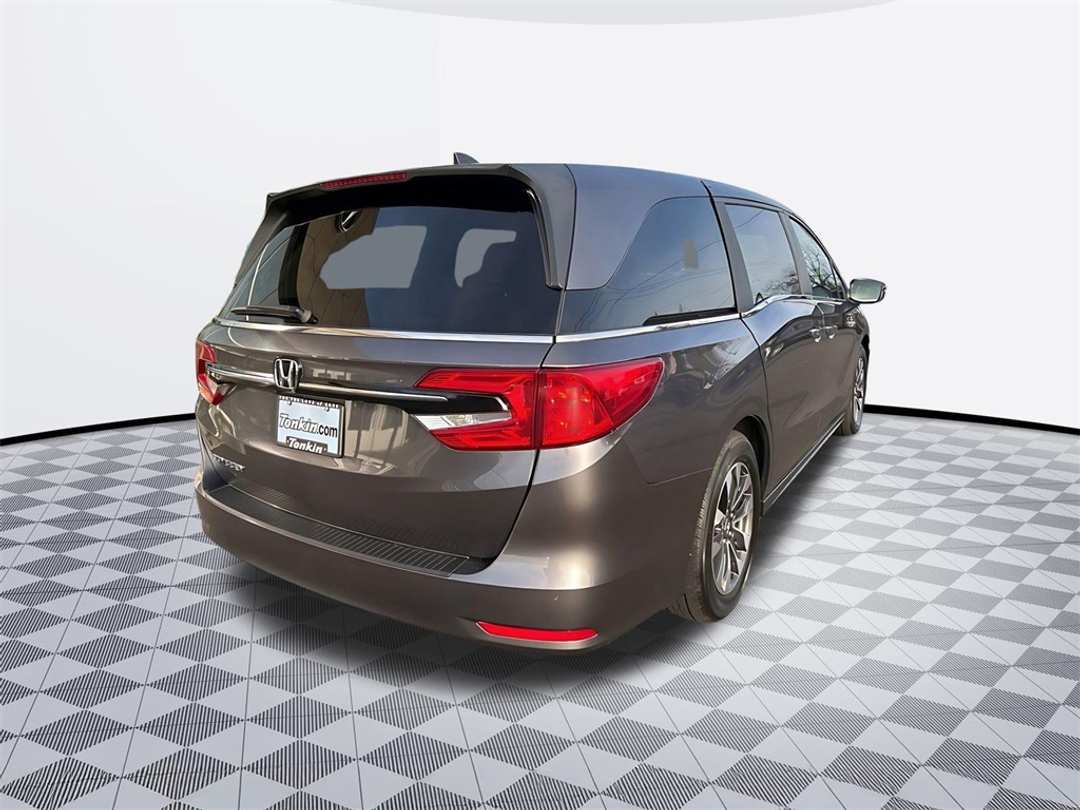 2024 Honda Odyssey EXL - Image 3