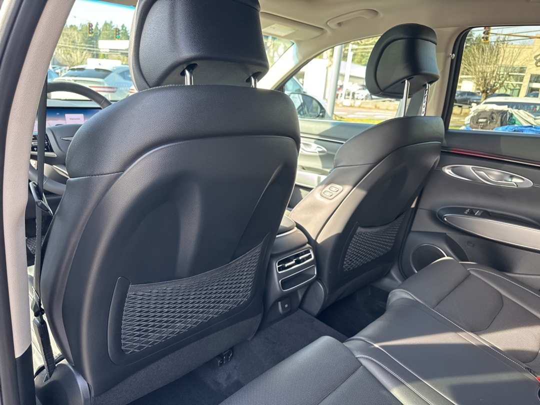 2026 Genesis Gv70 2.5T Select - Image 45