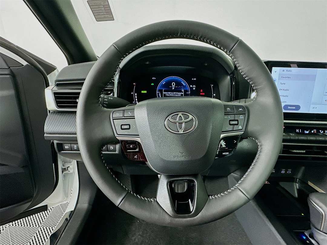 2026 Toyota Camry SE Nightshade - Image 11