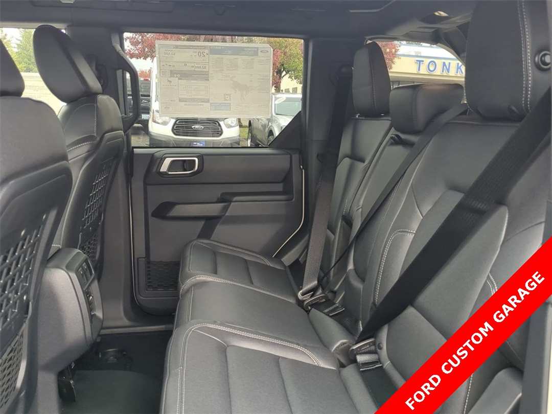 2025 Ford Bronco Big Bend - Image 23