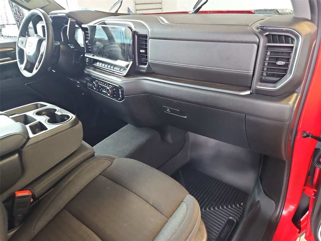 2024 Chevrolet Silverado 2500Hd LT - Image 29